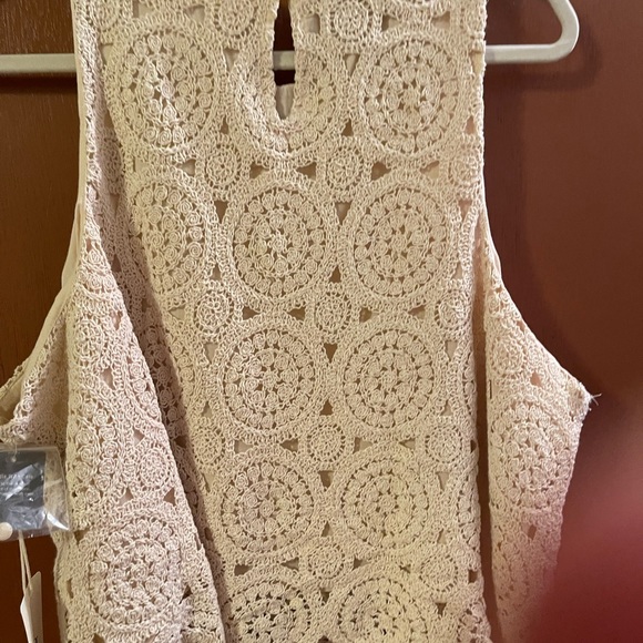 Top - Picture 4 of 5